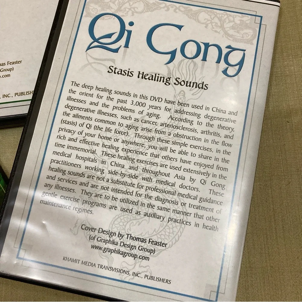 Qigong book and dvd bundle - Picture 4 of 10